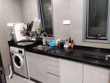 Fennel Actual Unit, Three Bedrooms, Kitchen, Airconds, Washer & Fridge