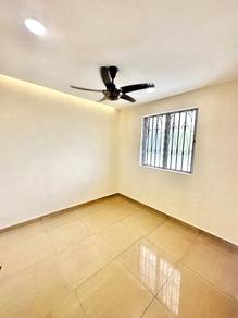 Tun Aminah Flat / Taman Ungku / Freehold / Fully Renovated Condition