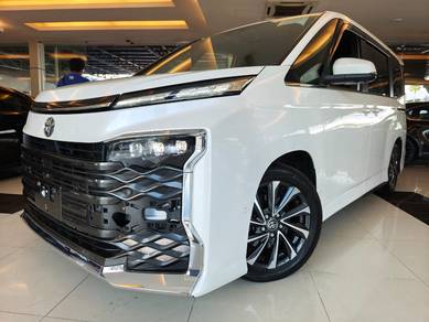 Toyota VOXY 2.0 S-Z 4CAM P/BOOT SIDE STEP