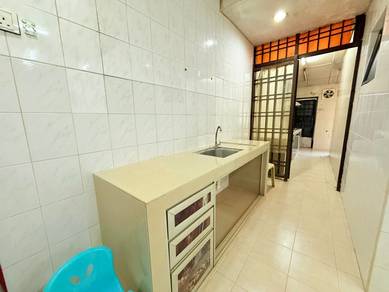 Tampoi Indah Jalan Titiwangsa Unblock Townhouse ground floor Perling