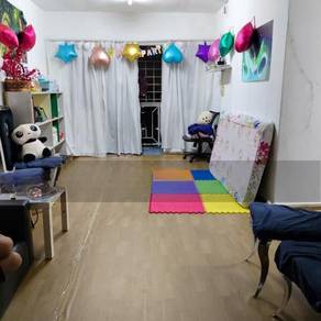 Genting court -klcc view unit for sale