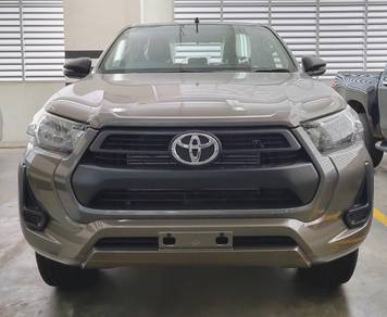 Toyota HILUX 2.4 E MY20 (A)
