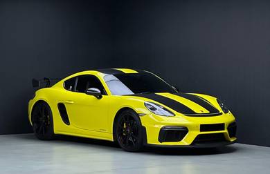 Porsche 718 CAYMAN 2.0 GT4 PDLS+ FullService