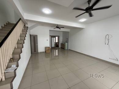 Best Choice !!! Amverton Links nr Nsk sentosa 2 Storey House For Rent