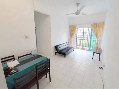 MJC Courtyard Sanctuary Walk Up Apartment Ground Floor