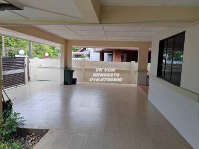 Bayor Bukit (Tabuan Jaya) Double Storey Semi Detached House Near Lodge