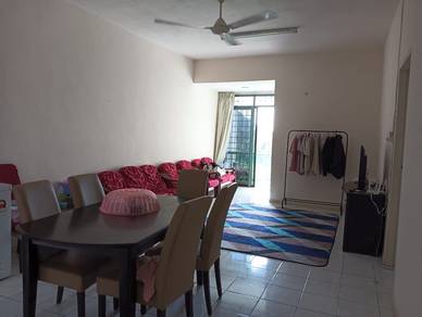 Indah court Likas • good location • cheap sale