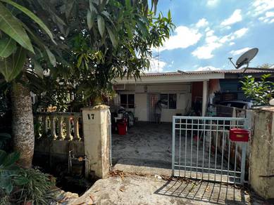 Full loan nice taman bukit jaya single storey terrace house ulu tiram
