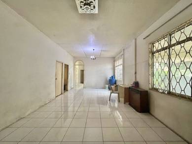Hot Deal at Arang Road! Semi-D with Big Land