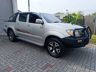 Toyota HILUX 3.0 G (A) ARB FRONT AND REAR BAR