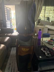 Beg Golf Unik Royalty Raja