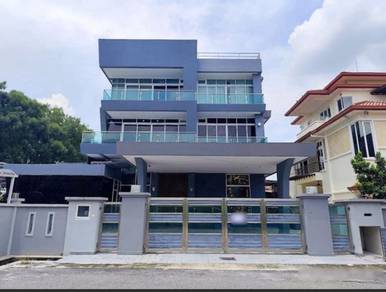 3 Storey Bungalow Mahkota Cheras