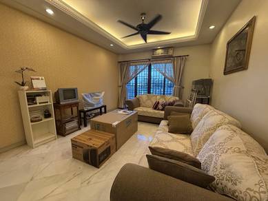 Lowest Price Big Size Unit Fully Renovated And Furnished