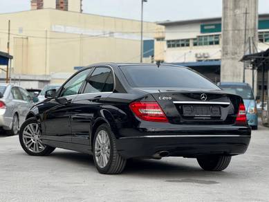 Mercedes Benz C200 CGI BlueEFCY 1.8 WARRANTY