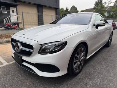 Mercedes Benz E200 2.0 AMG COUPE 4MATIC