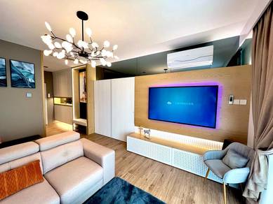 Mckenzie Avenue Apartment (Corner) For Sale! Located at Stapok