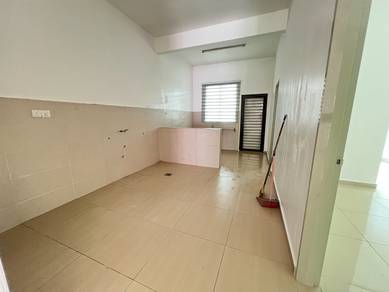 2-storey-Terraced-House-for-sale-Bandar-Sri-Sendayan-Negeri-Sembilan-1