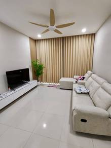 GEM Residences – Modern Condo with Pool View & Designer Furnishings