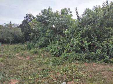 Tanah 3.7 ekar Tepi jalan kampung Kelemak Alor Gajah