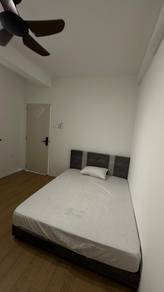 Cozy Middle Room at Jelutong Jalan Perak