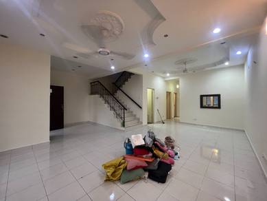 Bandar Tun Hussein Onn Renovated Double Storey Superlink for sale
