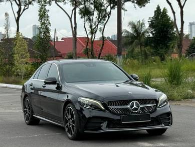 Mercedes Benz C300 2.0 AMG LINE (CKD) (A)