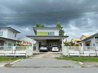 Cheap, Big Land Size Bungalow Near Sentoria Samariang, Kuching.