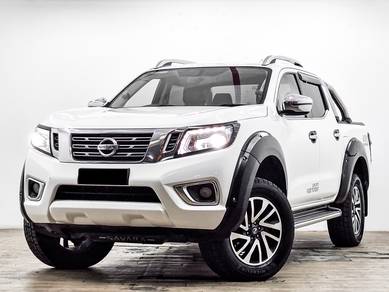 Nissan NAVARA 2.5 VL (A) / Nakamichi Woofer