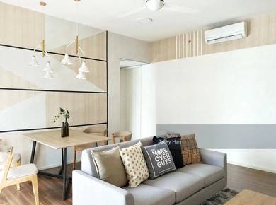 SqWhere Service Apartment – Spacious 3R Condo Next to MRT!