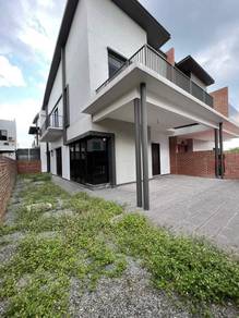 Taman Tropika Kulai @ D'Art 冠群花园 2 Storey Cluster 24x65ft+10ft Land
