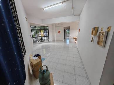 Mewah View Apartment Full Loan good condition unit for sale