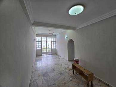 Casa Mila Condominium, 3r2b, Taman Bukit Idaman, Selayang, Batu Caves