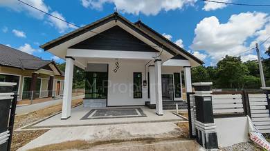 Rumah BANGLO CANTIK 4BILIK 1496KPS KG TOK RANDOK AJIL HULU TRG