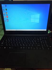 Dynabook Satellite R35