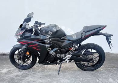 2018  Yamaha R25 R25
