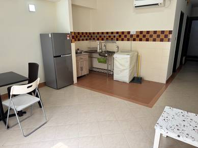 Perdana Exclusive condo, Block E, Almost Furnished