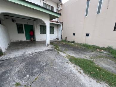 2 sty house Taman Sri Hijau Rawang