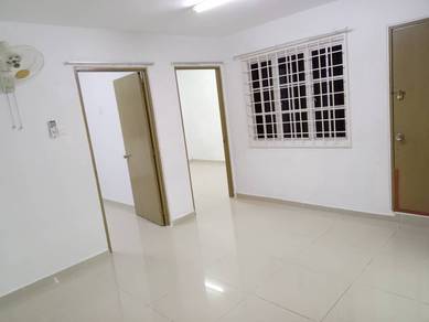 [FOR SALE] Renovated Flat Kelumpuk Melati AU3, Keramat