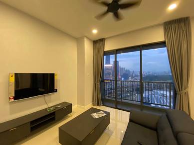 Corner Green Park | Seri Kembangan | Fully Furnish| 2 Car Park| Murah