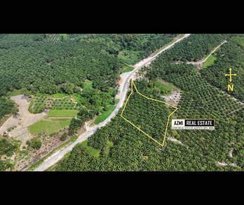 1st Lot Land at Lundu