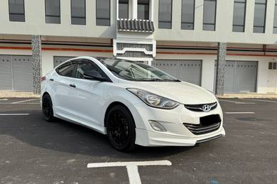 Hyundai ELANTRA 1.8 PREMIUM (A) FULL LOAN