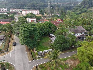 Bungalow lot di kampung melayu batu 16 rawang