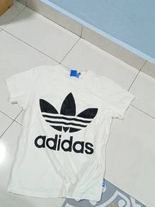 Bju adidas putih