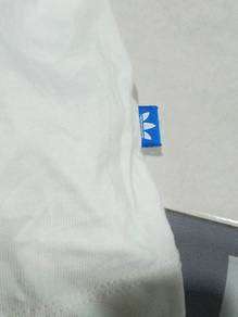 Bju adidas putih