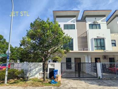 Below Market Value Setia Utama 2 Setia Alam 3 Sty Cornerlot House Sale