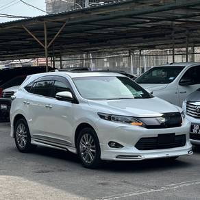 Toyota HARRIER 2.0 PREMIUM ADVANCE PACKAGE