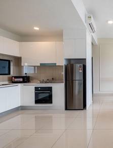[🏡Spacious & Affordable] Damansara Seresta 4R Condo – Family Friendly