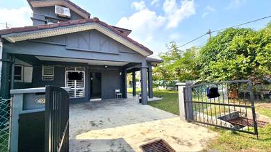 CORNER UNIT 1.5 STOREY TERRACE, Taman Bunga Raya Sepang
