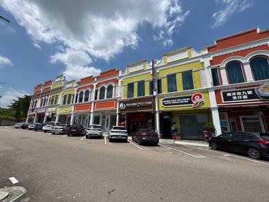 Mount Austin Shoplot 南阳街 Nan Yang Street Ground Floor For Rent Near KK