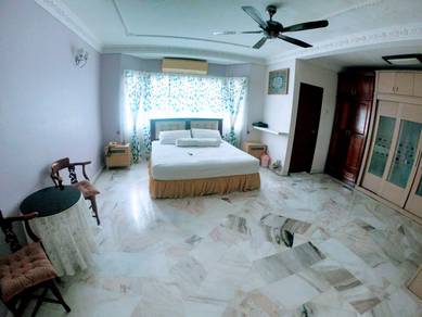 FOR SALE: Double-storey Terrace House, Facing Open Space FREEHOLD